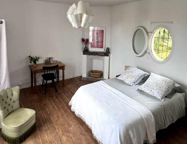 Maison du meunier-Atelier Bourlion-Chambre (4)